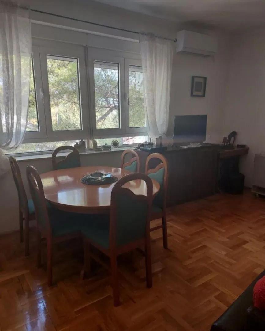 Apartment Music-Center, In The Center Of Подгорица Екстериор снимка