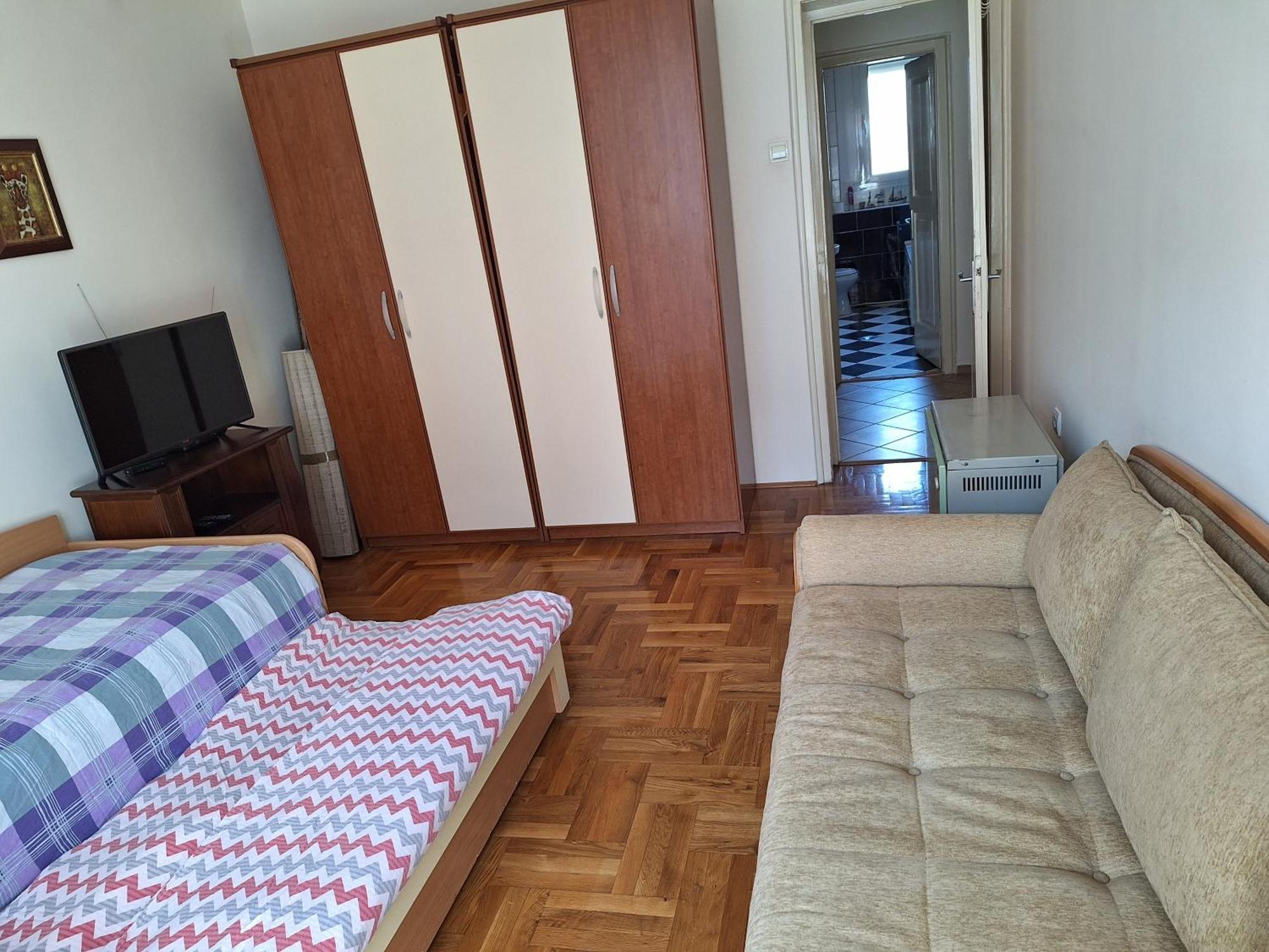 Apartment Music-Center, In The Center Of Подгорица Екстериор снимка